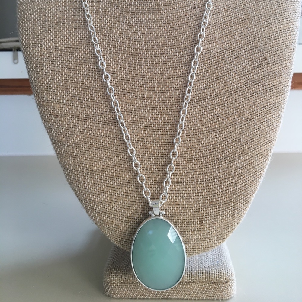 Stella & Dot - reversible charm necklace